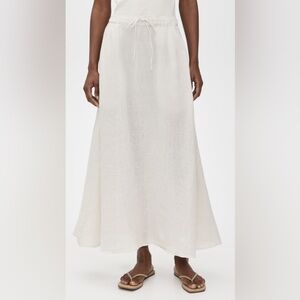 LIKE NEW SIZE L JM Collection Elegant White Maxi Skirt